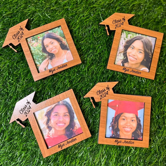 Graduation Magnet (1) (5) (10)